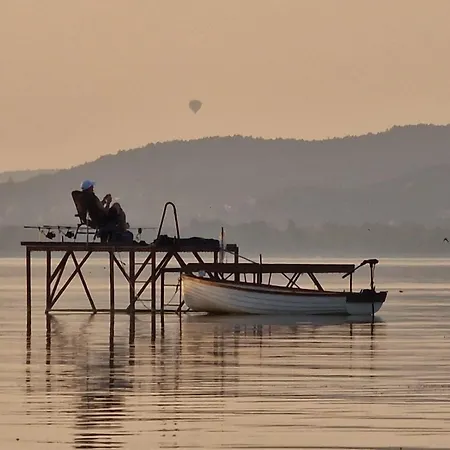 Lägenhet Mit Pool, Wlan Direkt Am 70qm *