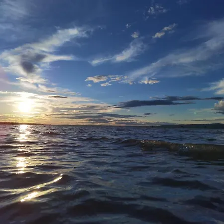 Διαμέρισμα Mit Pool, Wlan Direkt Am 70qm